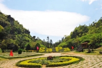 Sapa trekking 4 nights 3 days (hotel + homestay by bus)